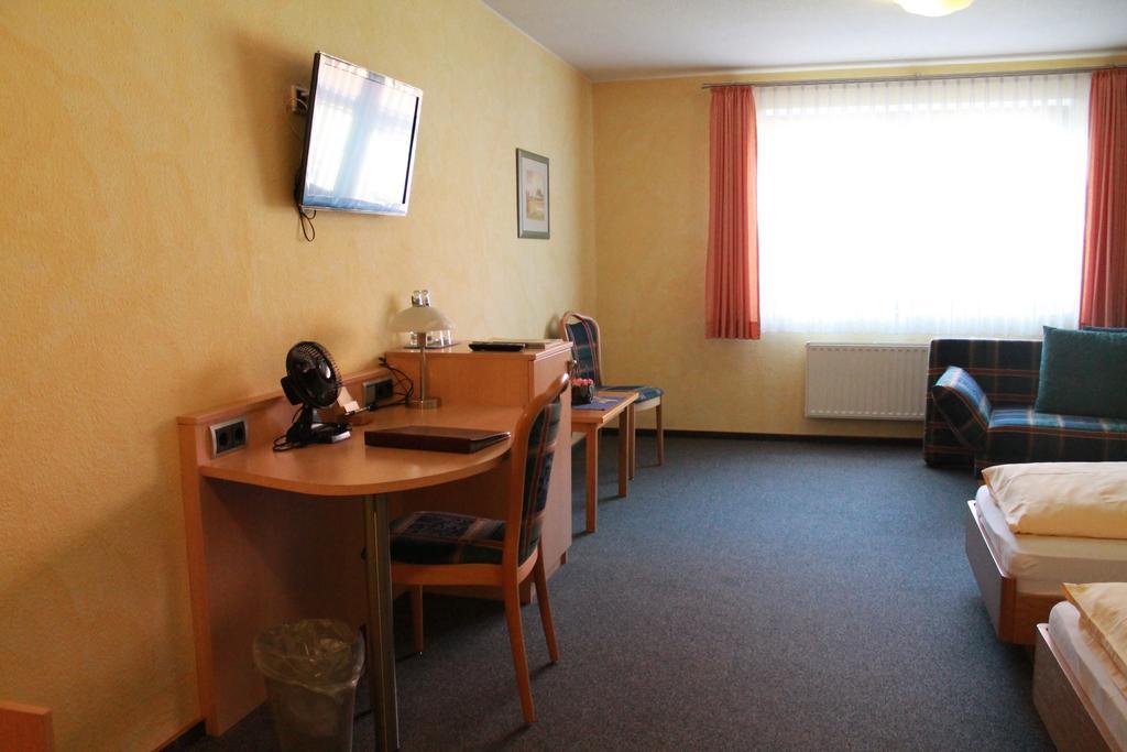 Landgasthof Kaiser Bad Wünnenberg エクステリア 写真